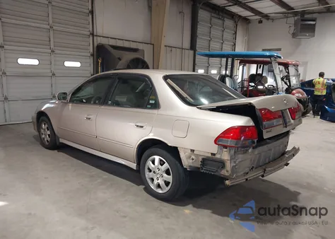 2001 Honda Accord 2.3 Ex from USA, damaged, VIN 1HGCG56631A013887